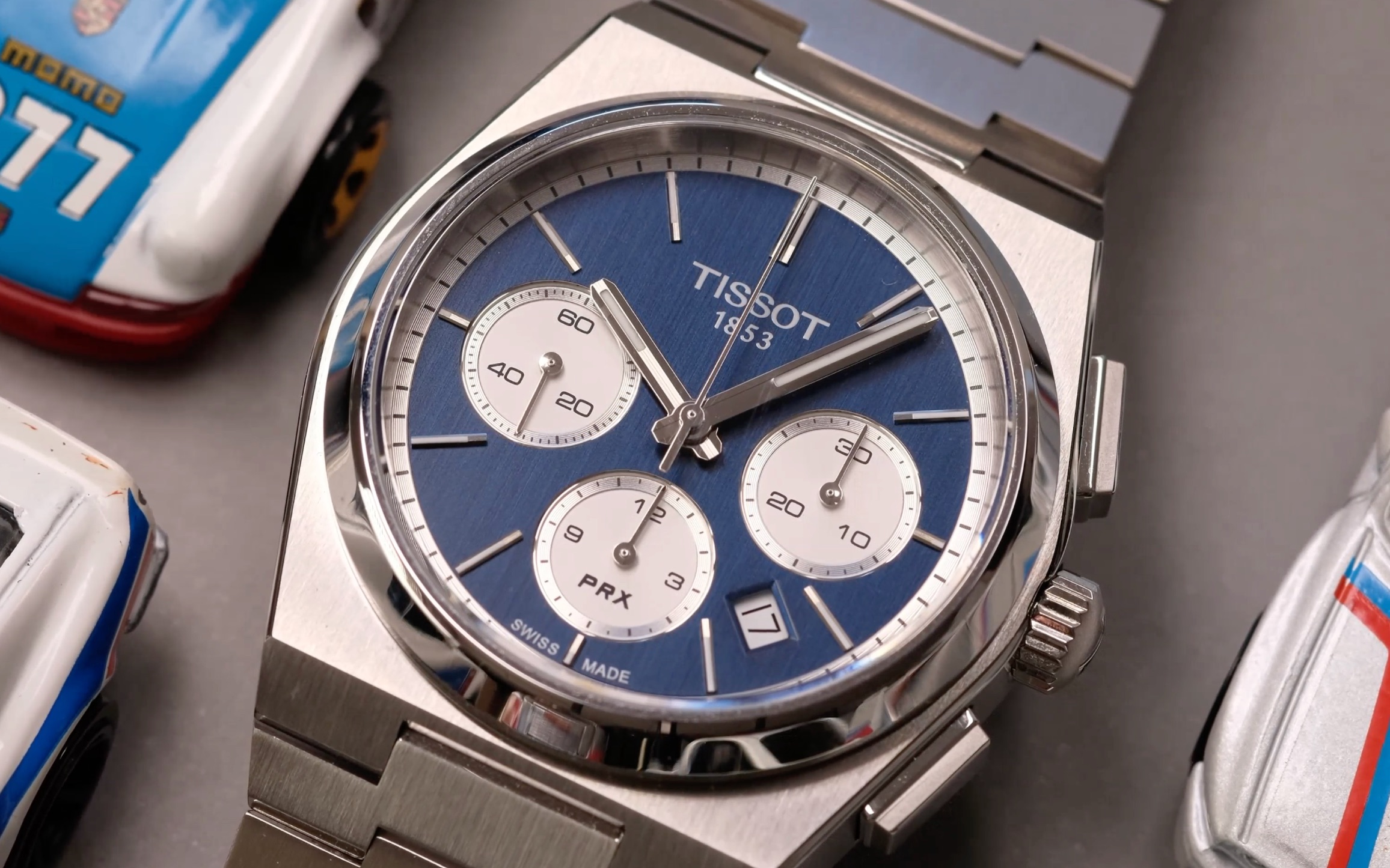 TISSOT天梭PRX计时表值这个价吗? 70年代风格很酷吗?或只是情怀的炒作? [@Perpetuality]哔哩哔哩bilibili