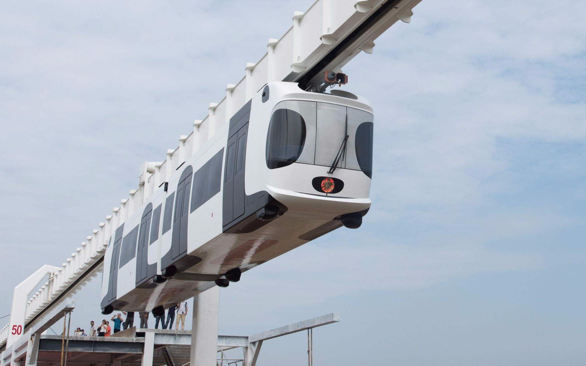 我国研发出新型空中列车,低碳环保又快捷,受国外专家一致好评