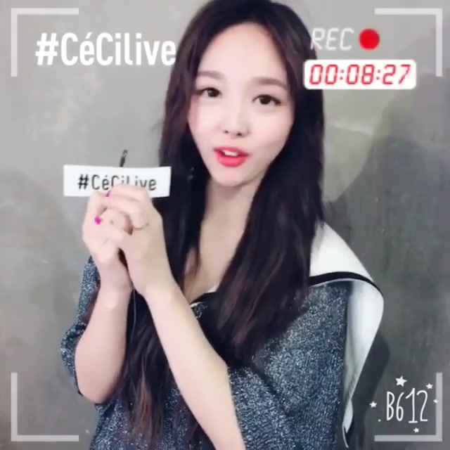 【TWICE】娜琏预告 CECI 杂志4月号 170308哔哩哔哩bilibili