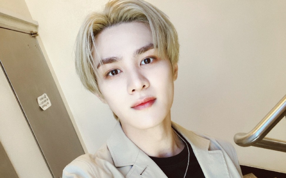 威神v钱锟乐动首尔11月12日