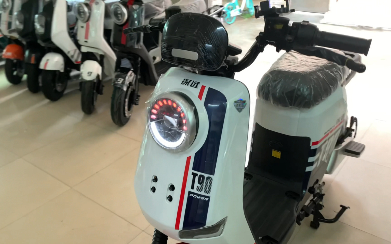 深远t90电动车活动价1799新款t90电动车 35h1500w全顺电机 12t加大