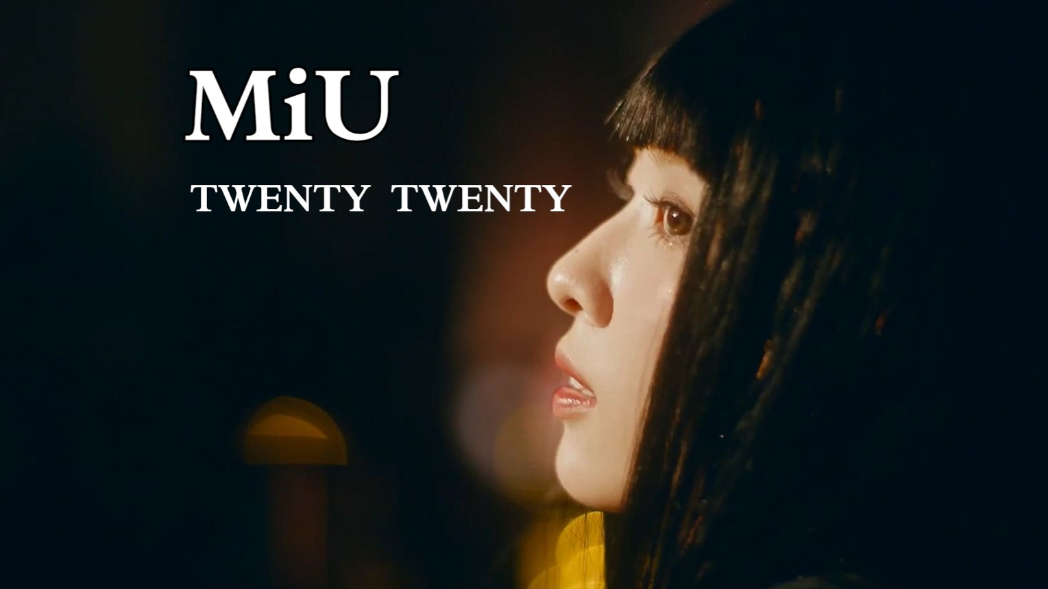 [图]【中字】被日本妹妹的美貌暴击 | LIMELIGHT (MiU) - TWENTY TWENTY（E.Piano）钢琴伴奏版（附MV）