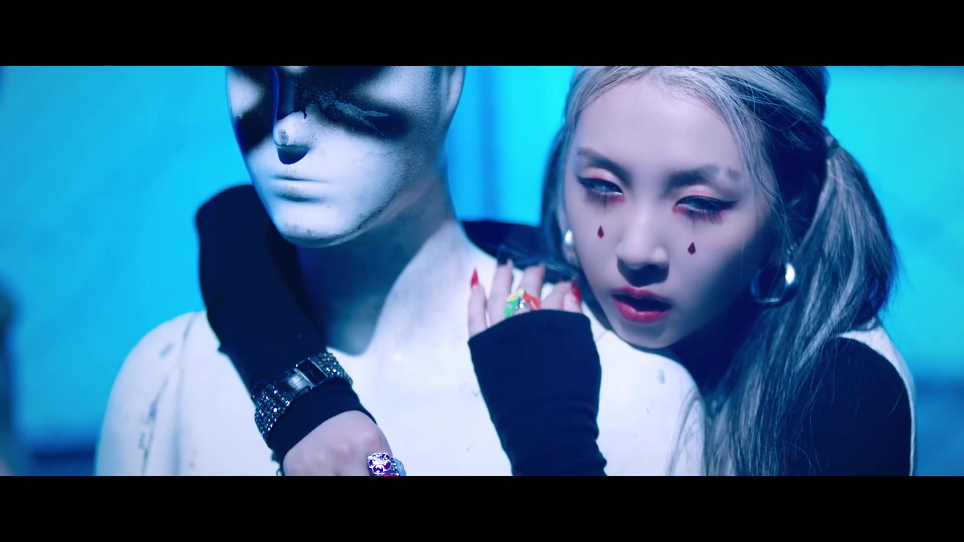 kard 1st single 《way with words》 概念预告concept video