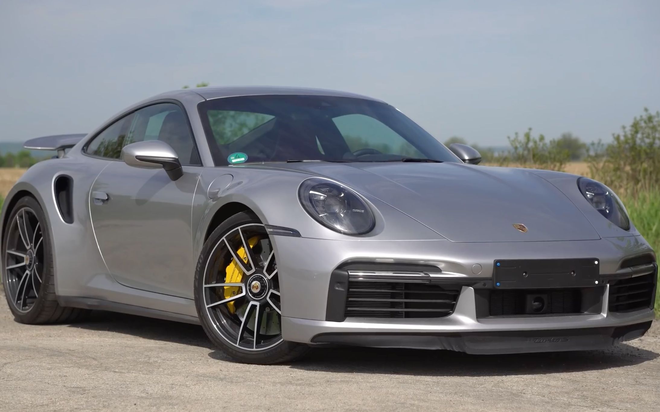 5秒】2021款保时捷911 turbo s_哔哩哔哩 (゜-゜)つロ 干杯~-bilibili