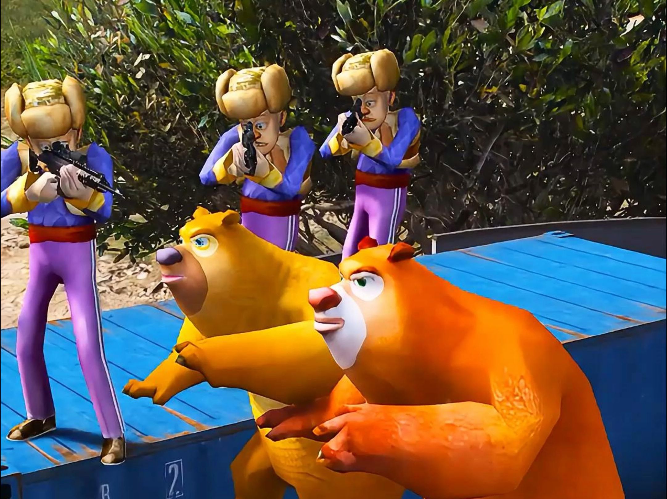 小熊熊被光头强放在水泥管上跑步