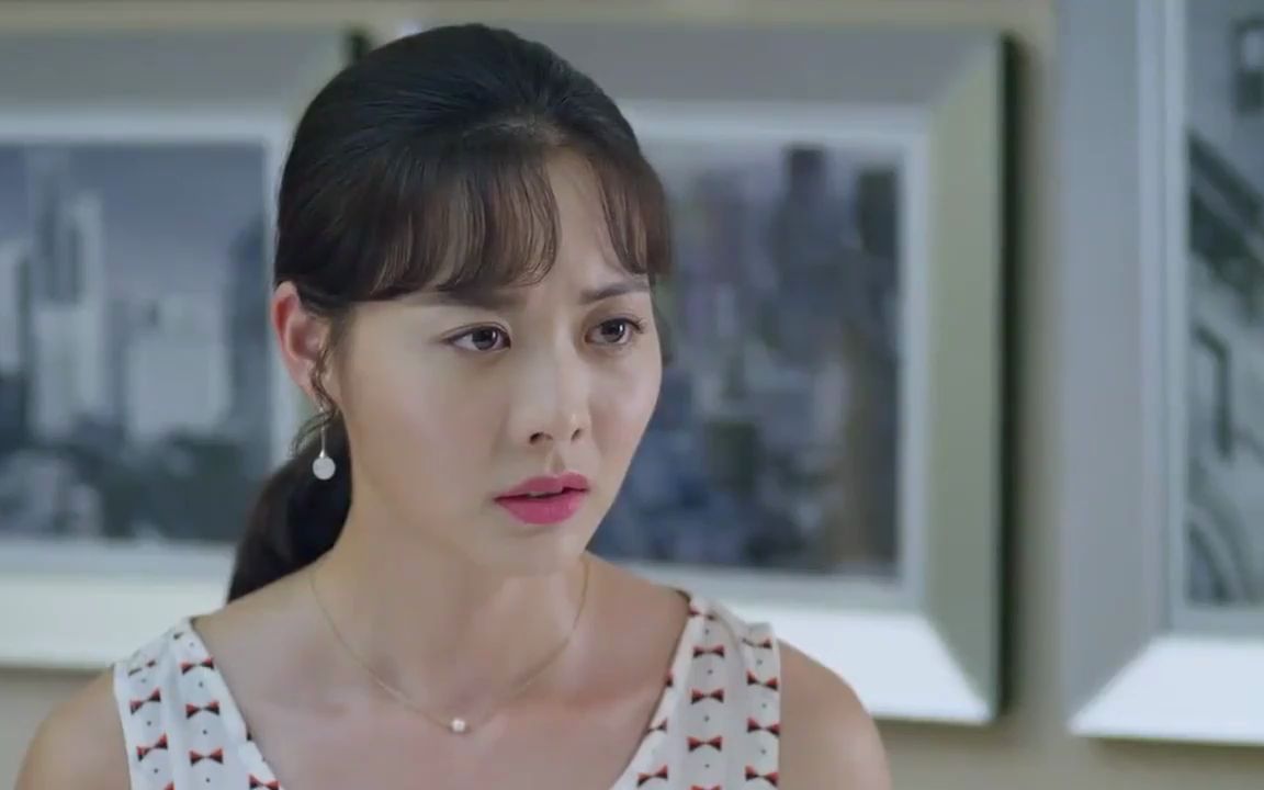 梅花儿香:渣男想吃回头草,怎料前妻给他一巴掌,转身牵手霸总