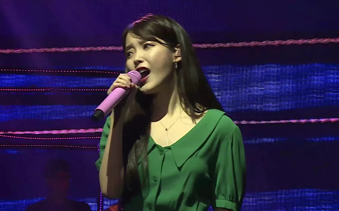 [图]【IU】李知恩&方大同 Can't Love You Anymore 2017年