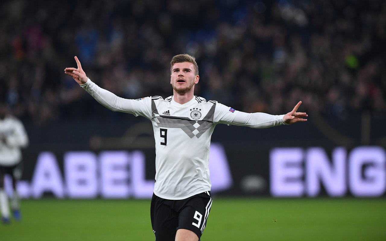 绝了,这可能是你从未见过的门前射空门不进,单刀