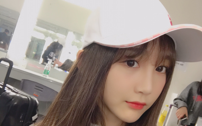 snh48张怡直播 180127
