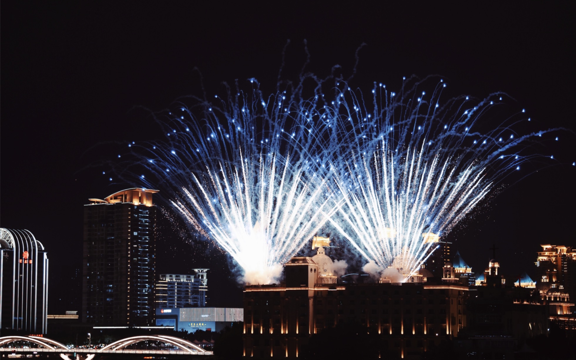 福州中洲岛烟花秀