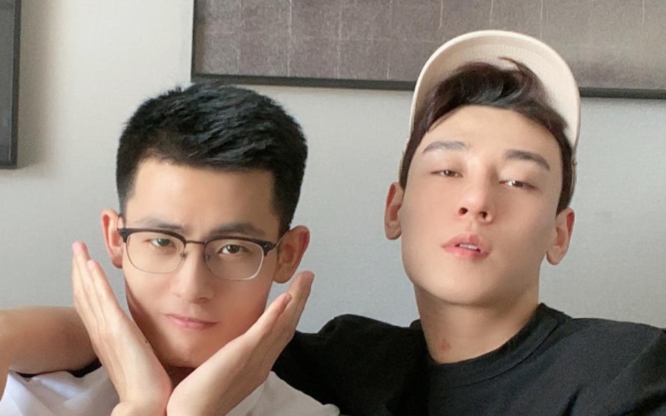 夫夫】见过这么甜蜜的夫夫游戏吗?脏脏星星的直播日常