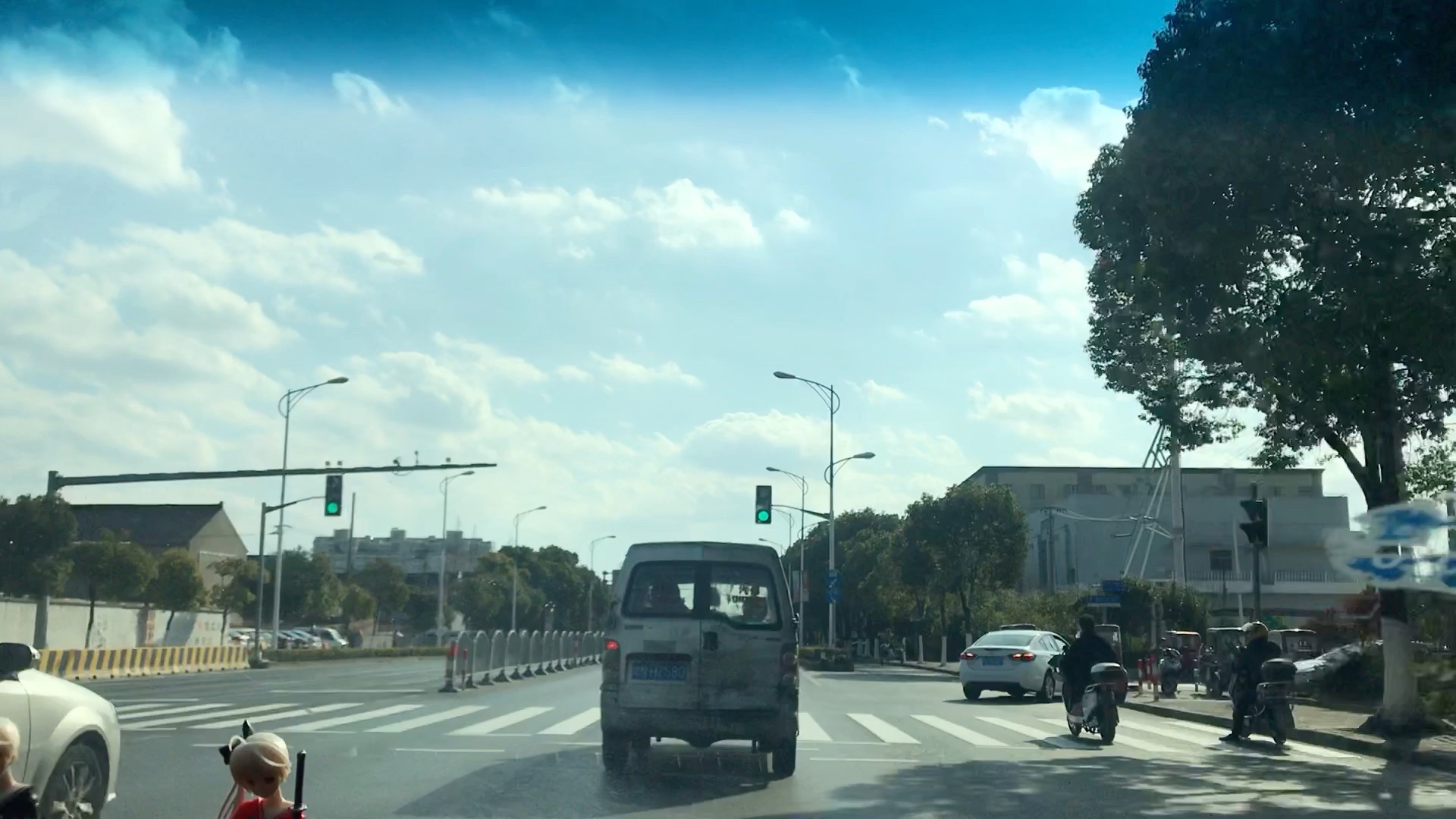 上海街景实拍大川公路拱极路人民西路惠南镇