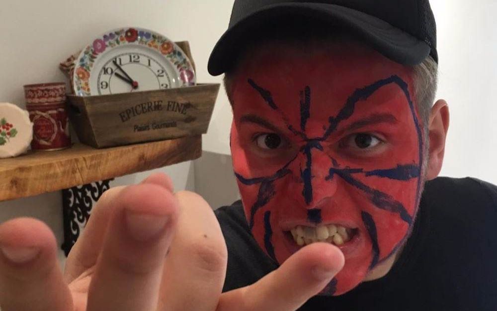 兔槽思密达-整蛊-男子作死参加真人秀,节目没开始就已经被吓死了