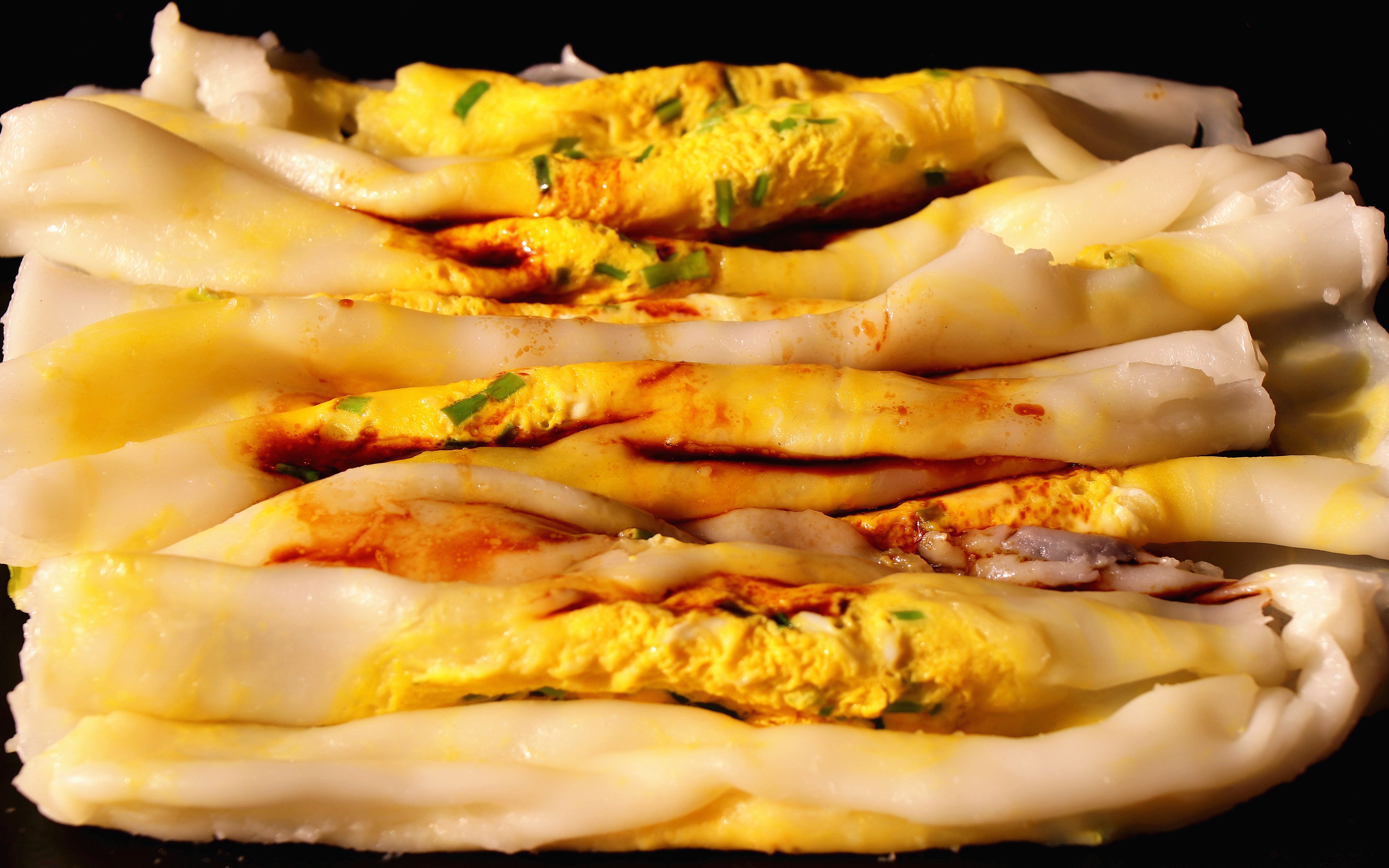 【肠粉】手不沾面,轻松解决早餐,口感鲜嫩爽滑,营养又好吃_哔哩哔哩