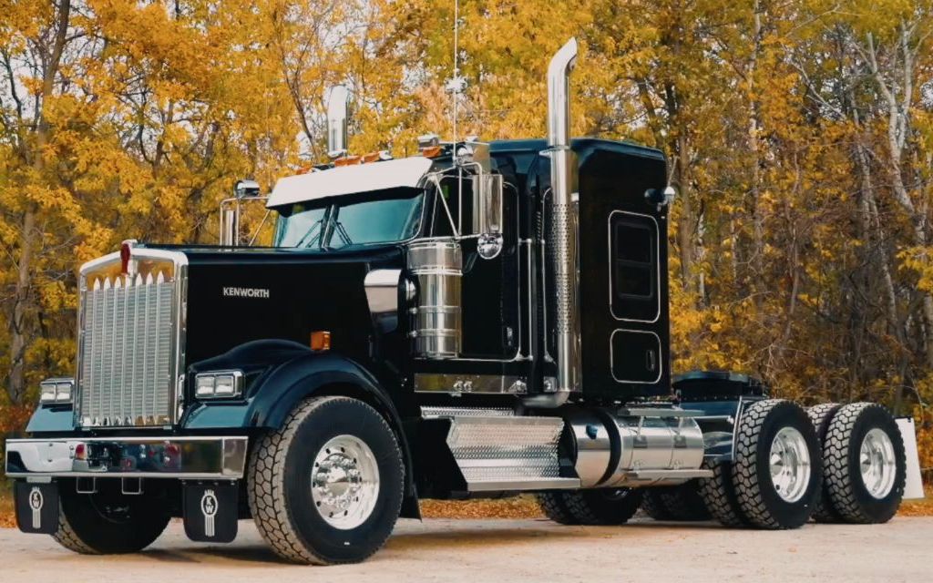 2021 kenworth w900l黑色爵士