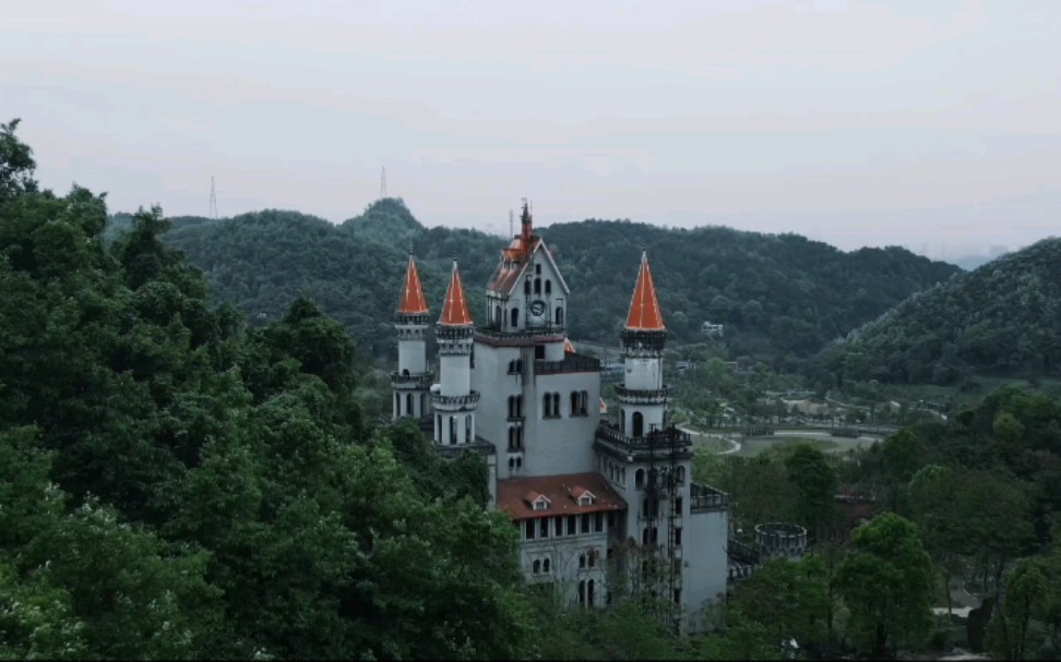 [探访]重庆山中城堡--霸下意城堡