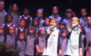 Tải video: 2012维罗纳，heal the world+tutti quanti abbiamo un angelo