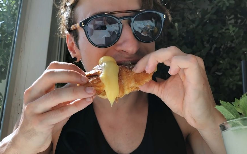 【拉罗萨】在意大利南的两个街健周末(中文字幕)