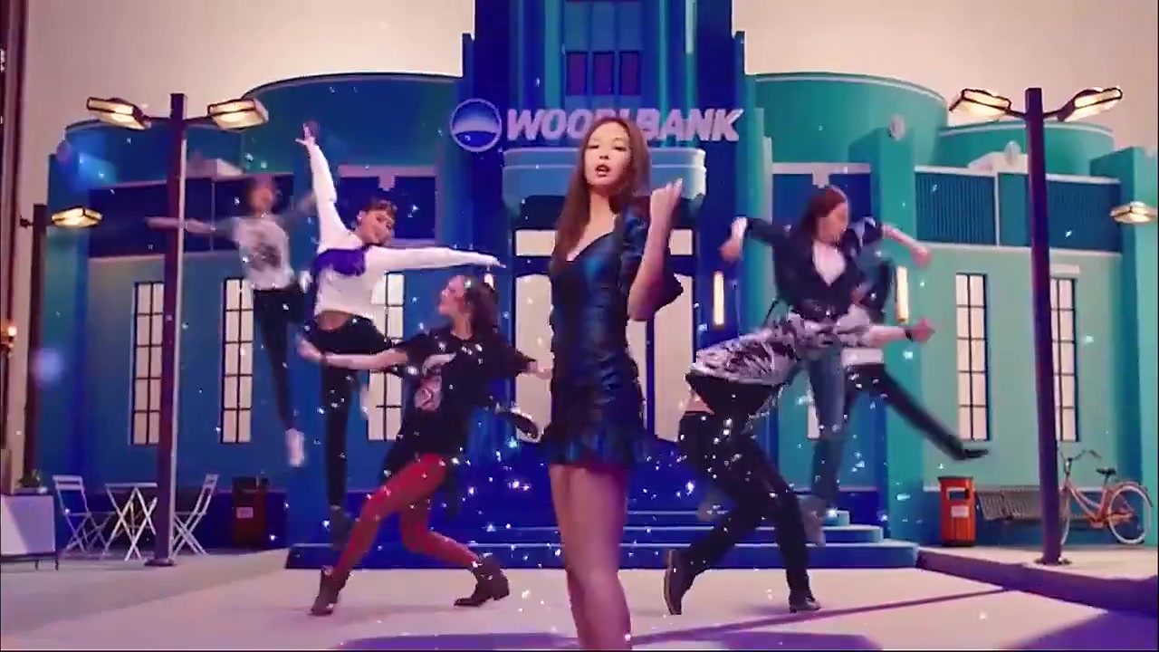 韩流女团BlackPink为泰国KBANK银行所作的最新广告宣传曲《KBANK》,炸!哔哩哔哩bilibili