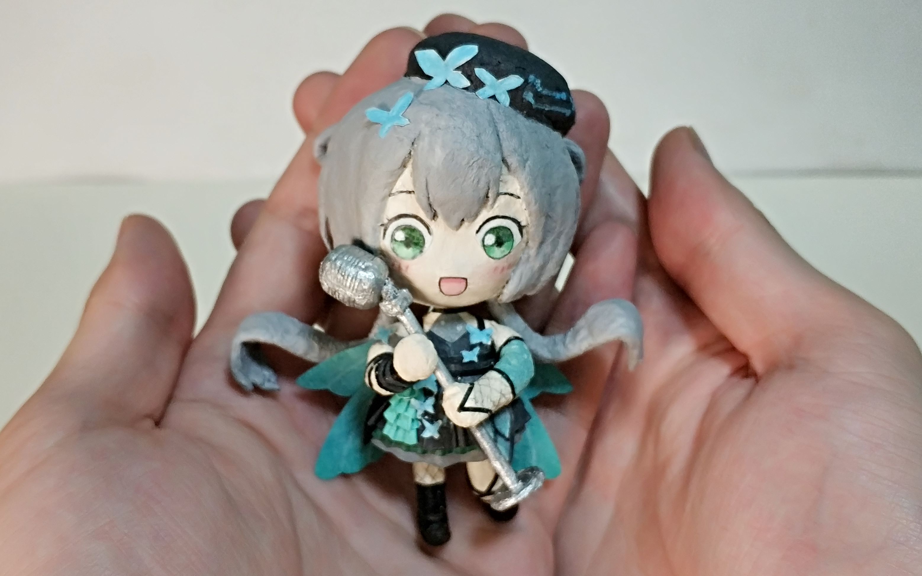 教你用纸做出一个.洛天依q版手办!-青の川_犀术青-纸模-哔哩哔哩视频