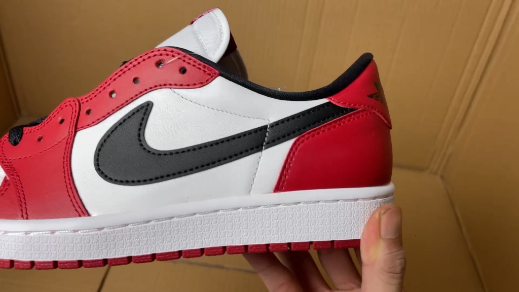 aj1低帮芝加哥!货号cz0790-061!尺码40.5-46!原厂数据开发!