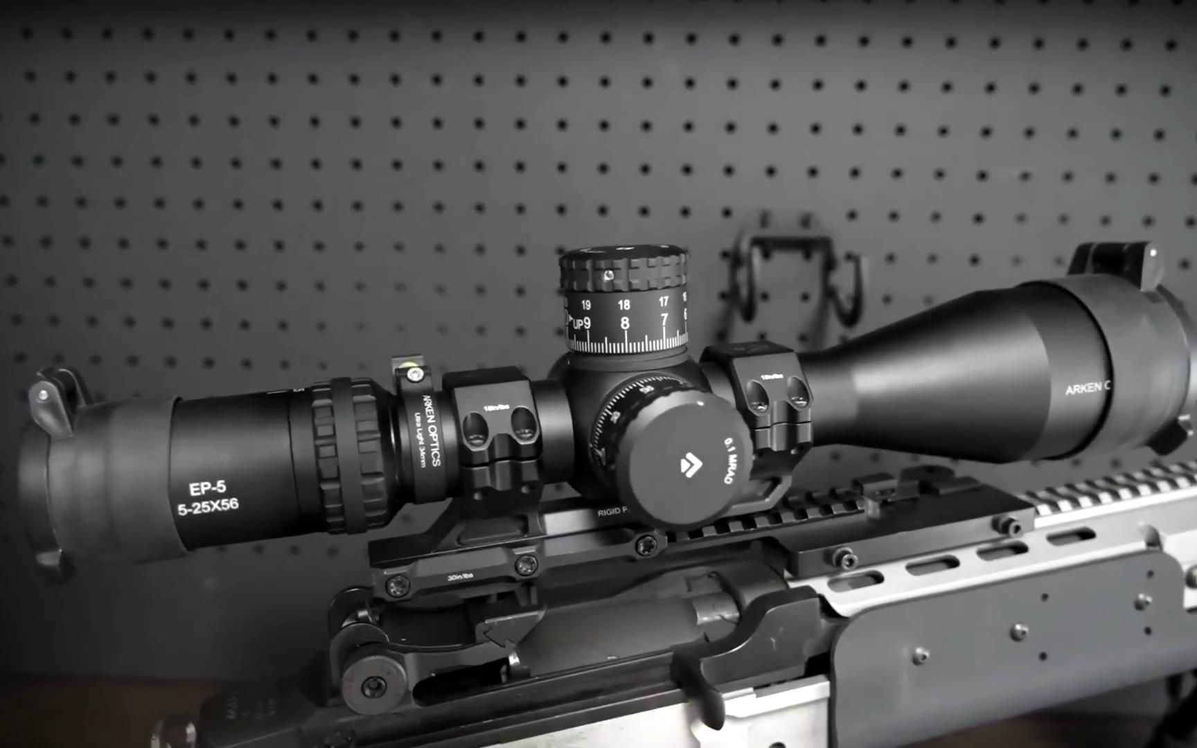 optics ep5 5-25×56 ffp——价格低于1000 美元的最佳远程精密瞄准镜