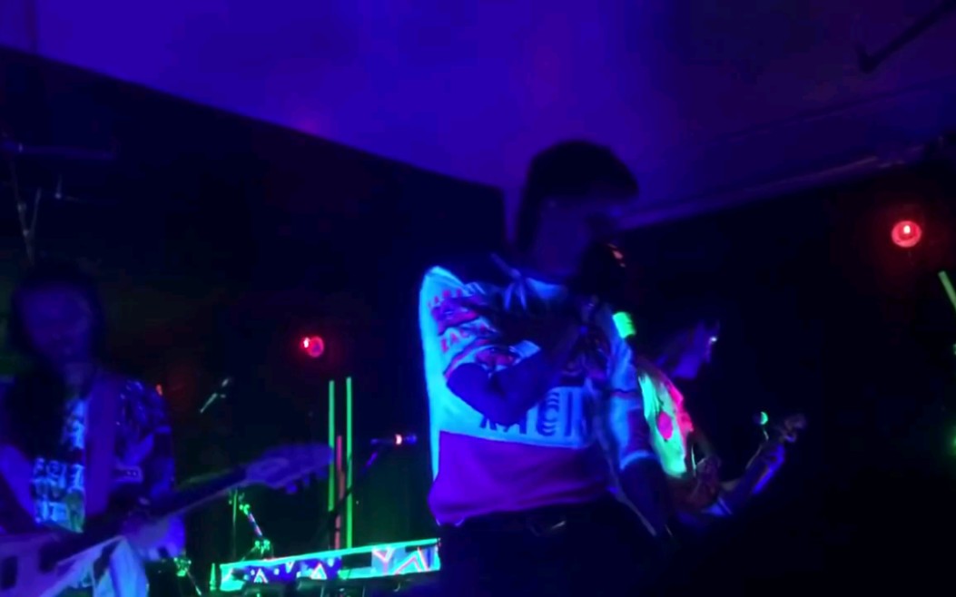 [图]The Voidz- The Eternal Tao (T.E.T) Live