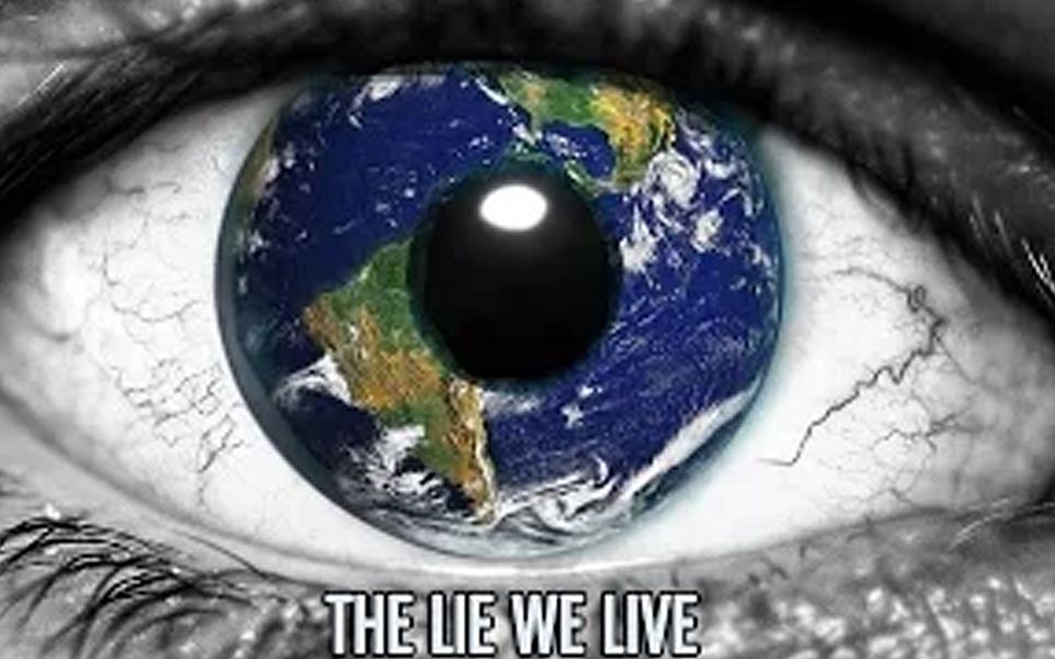 [图]《The Lie We Live - 我们身处的谎言世界》（中文版）