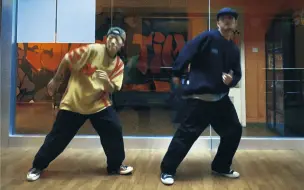 Video herunterladen: Hiphop｜OldSchool｜基本功