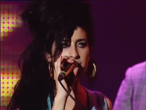 【2006年12月】Amy Winehouse  Me & Mr Jones(我真的喜欢这首歌啊)哔哩哔哩bilibili