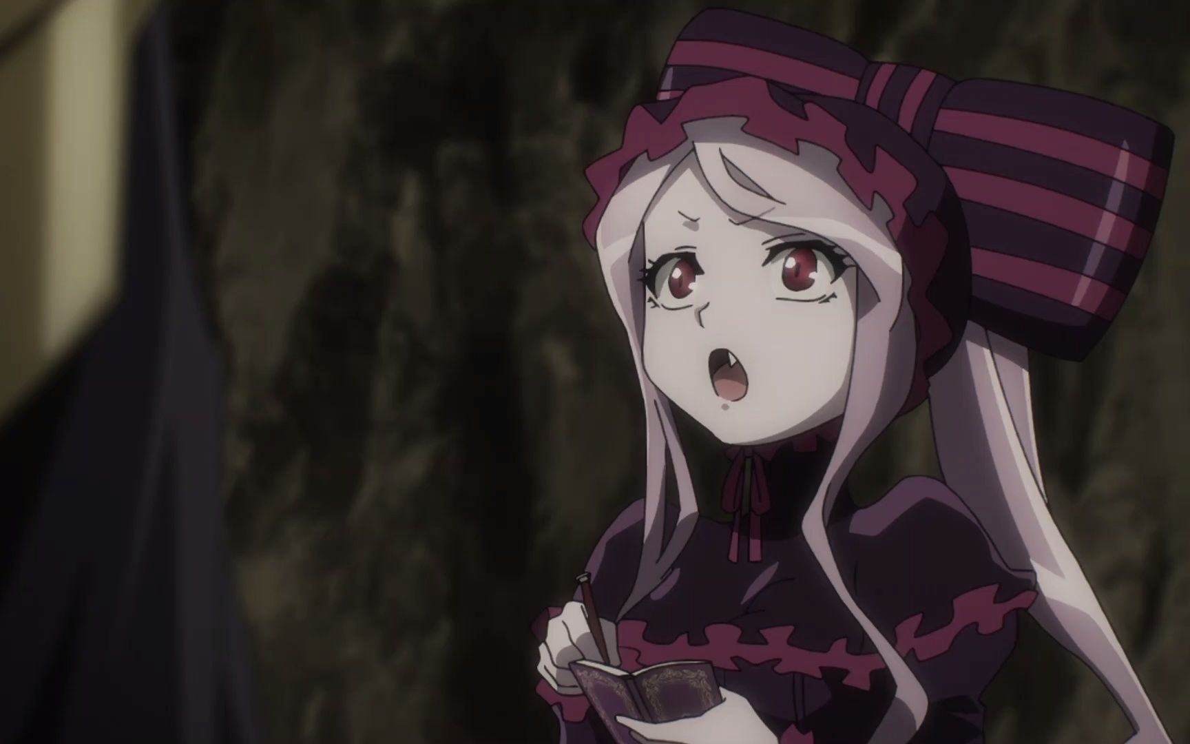 夏提雅时刻准备着,认真记小笔记的样子太可爱了