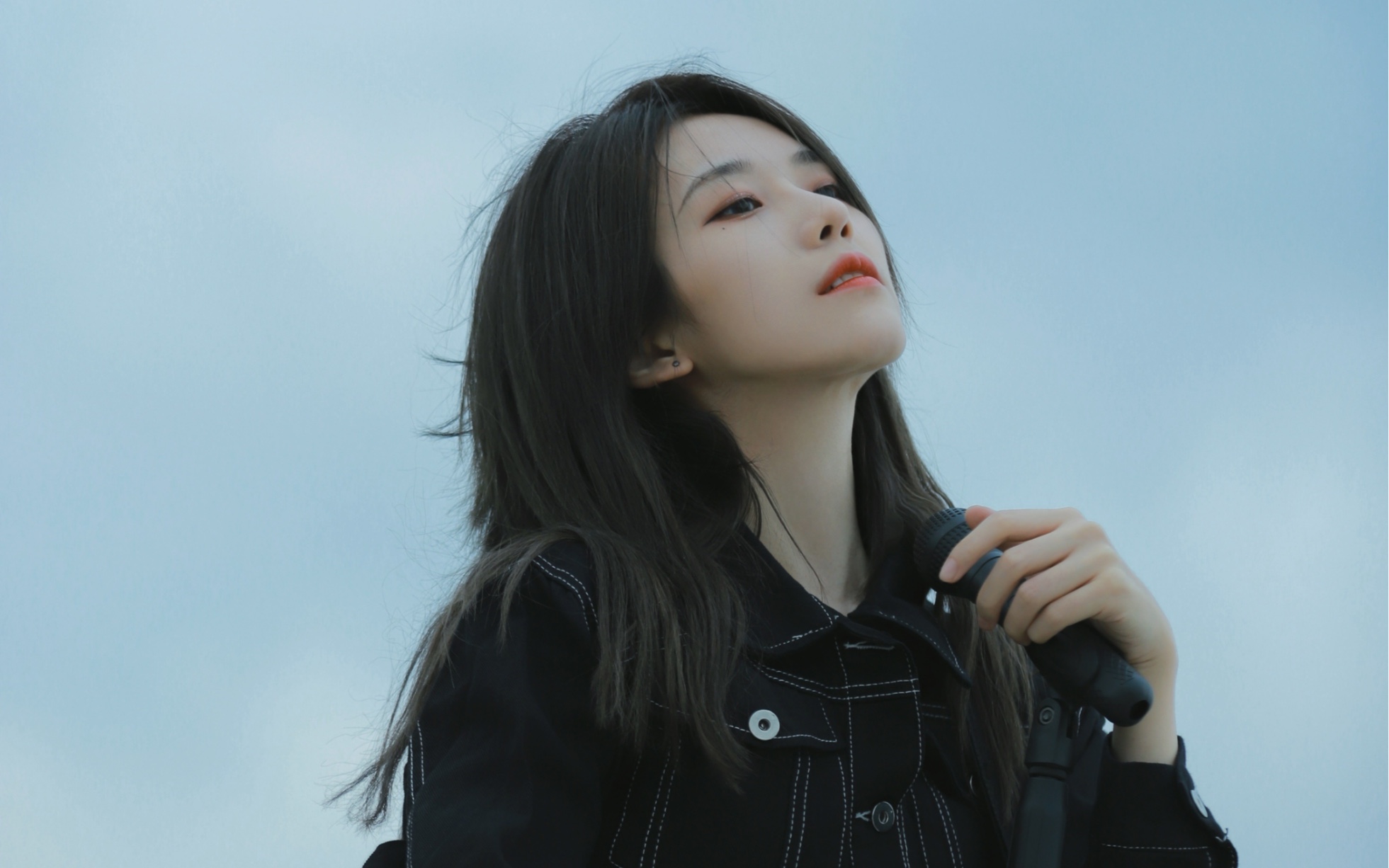 接徐楚雯10.31握手会上班 下班