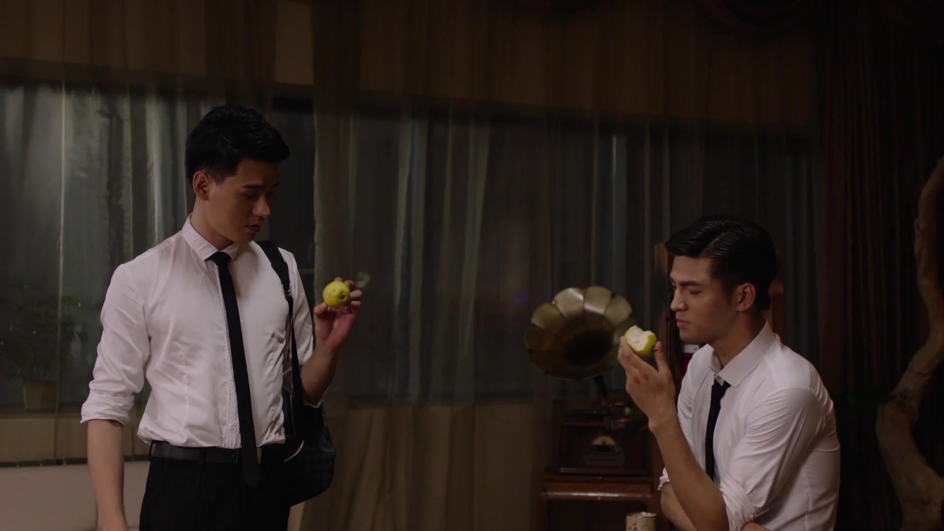 【盛势花絮】 剪辑师你跟夏耀是有仇吗哈哈哈哈 能坚持三秒以上的可以