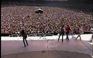 [图]LiveAid1985演唱会，音乐家们尽的一份心。【拯救生命】段落1