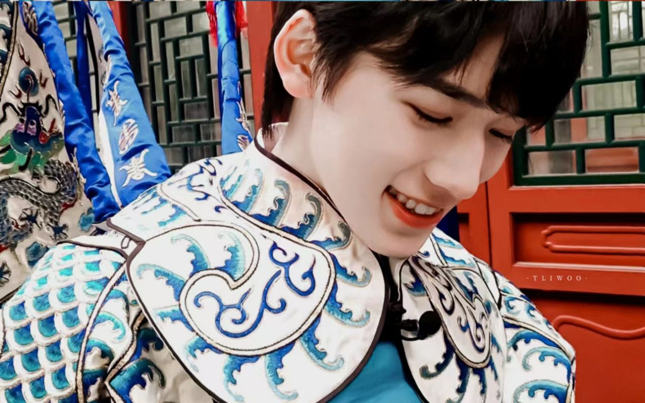 【宋亚轩】少年满眼笑意的样子是谁心动啦