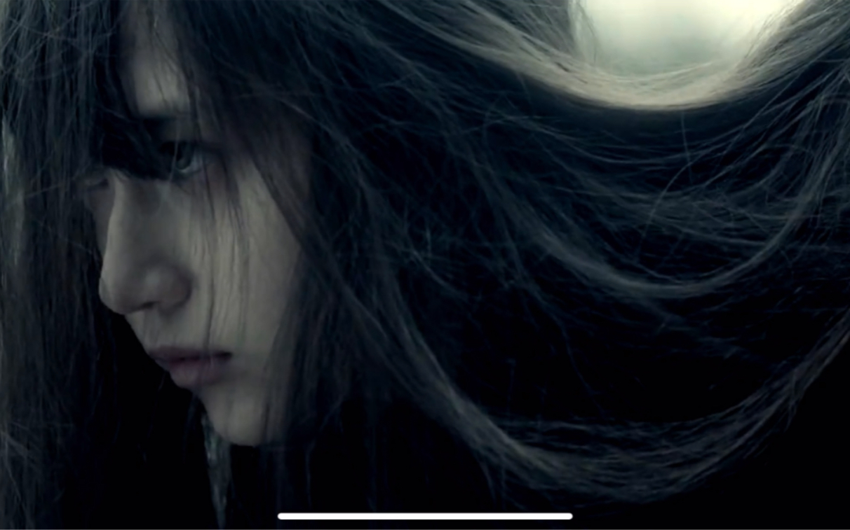 假面骑士amazons,惟由