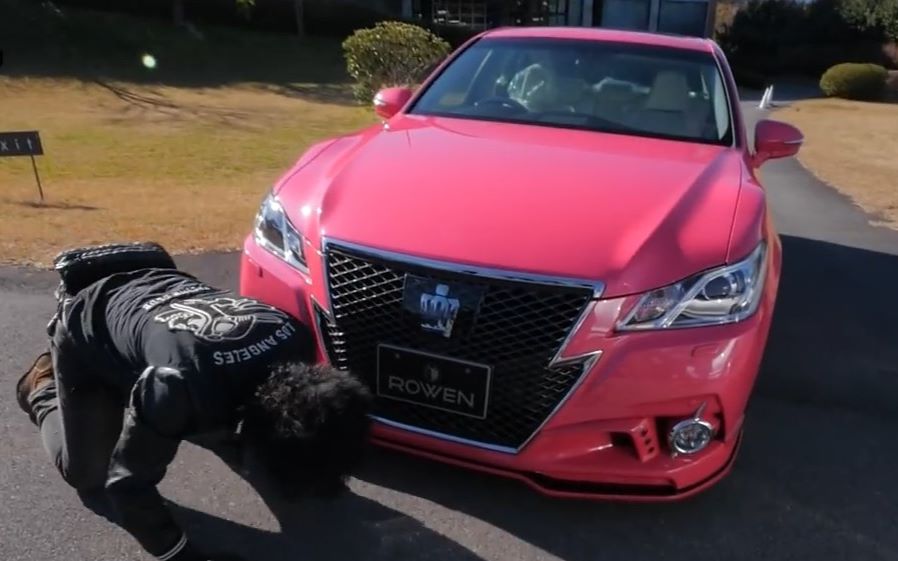 泰国节目《kimochiii》介绍丰田皇冠 (解说:泰语/日语)