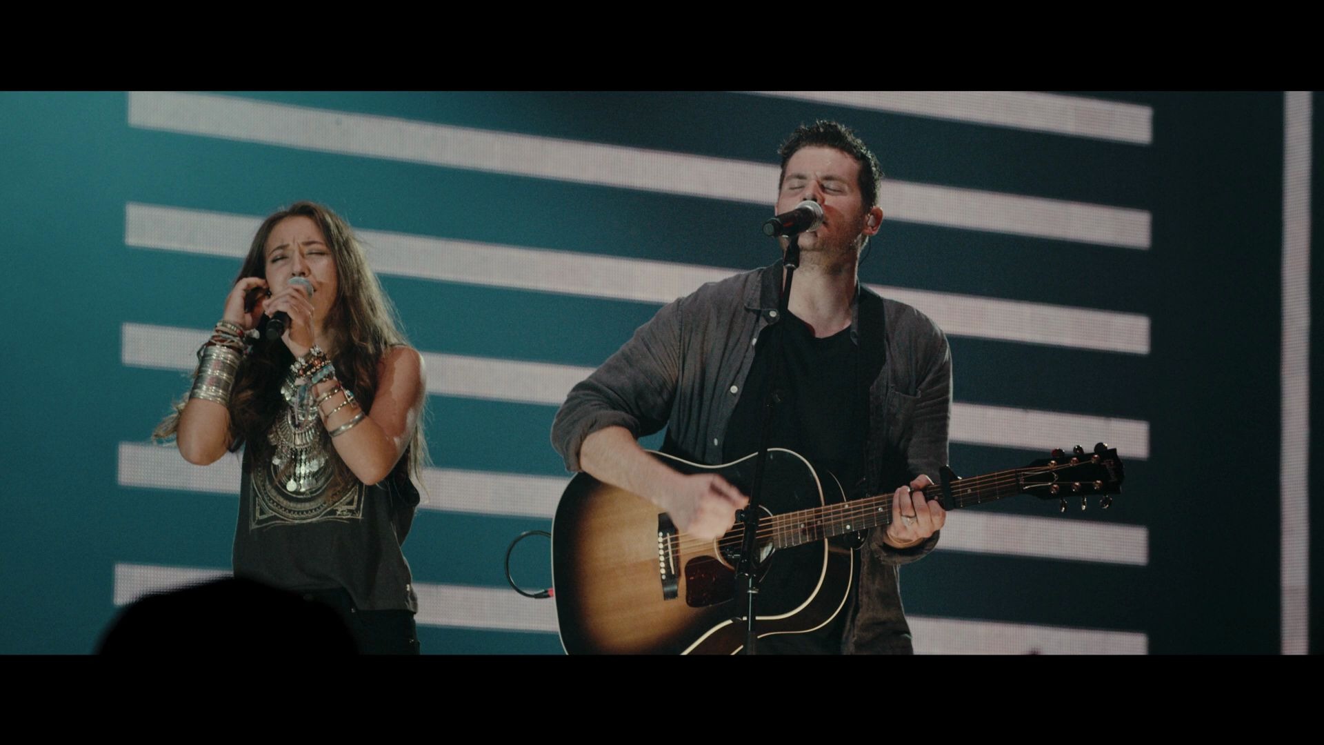 [图]I Surrender (feat. Lauren Daigle) - Hillsong UNITED