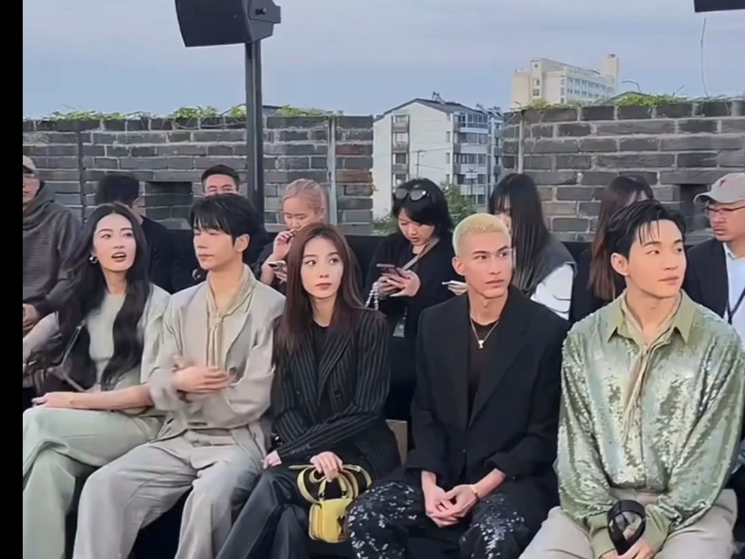 明星苏州秀场#言承旭刘宪华余承恩余景天惠英红米卡万鹏