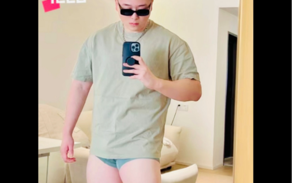 肌肉直男小哥哥特别会撩人,算是壮熊