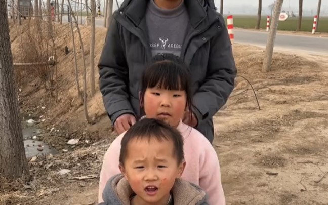 夸夸妈妈,就有布丁糖吃!哔哩哔哩bilibili