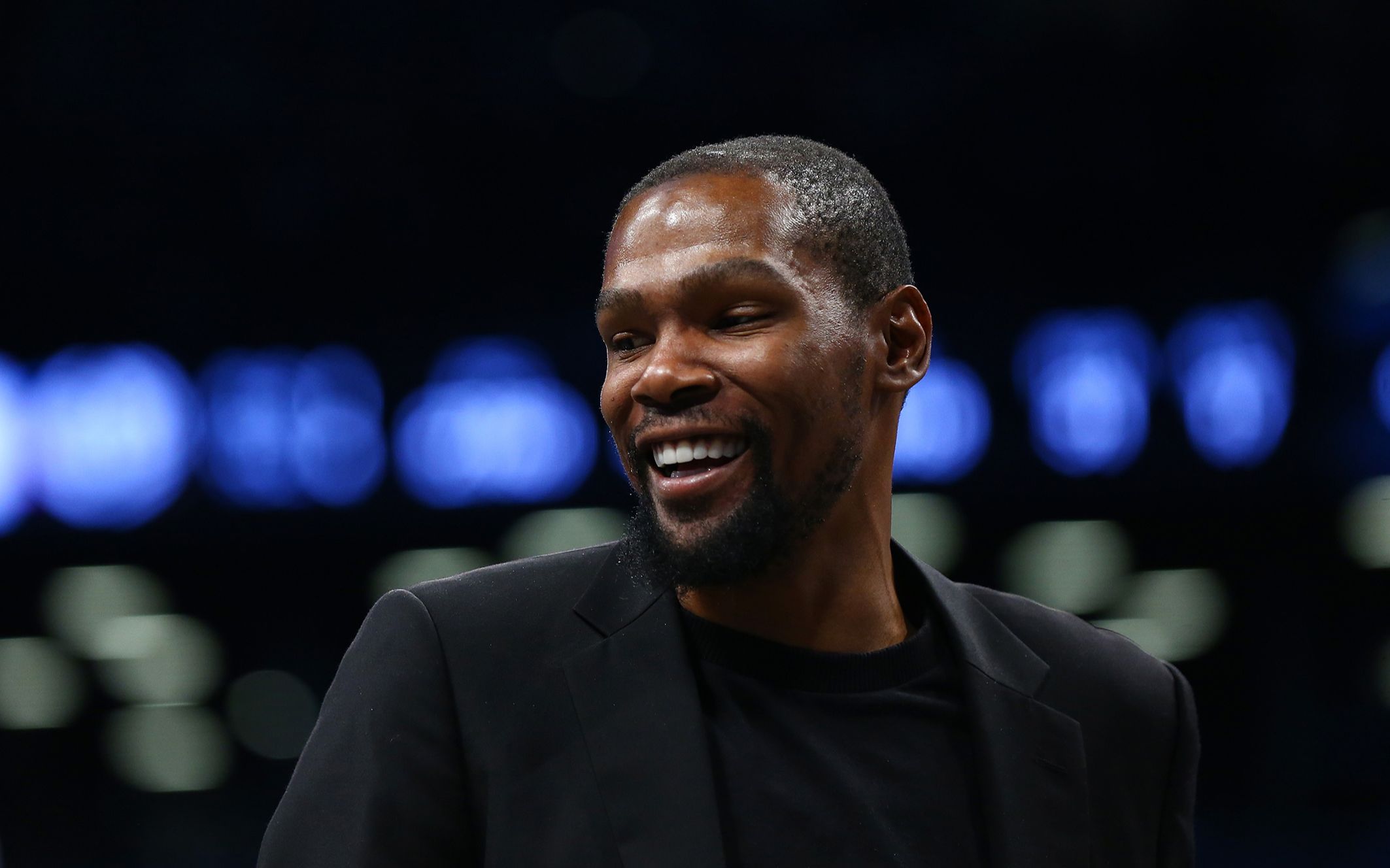 他不相信长夜将至因为火把就在他的手里凯文杜兰特