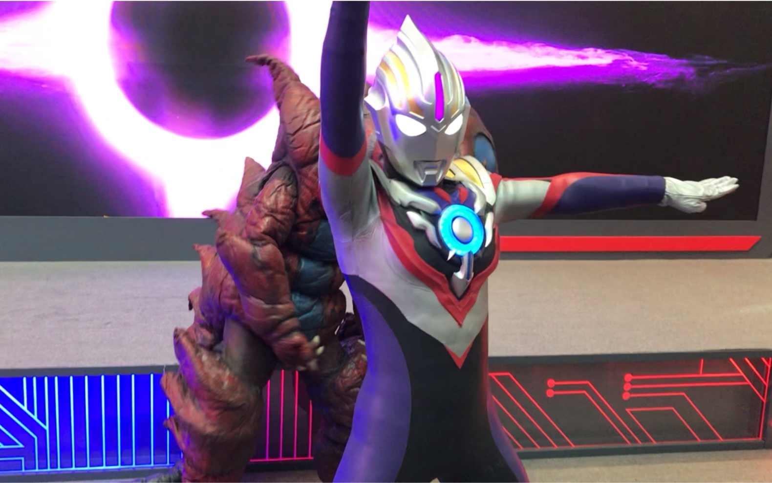 对战表演 20201220 欧布奥特曼(重光形态)vs莫斯阿甲_哔哩哔哩_bili