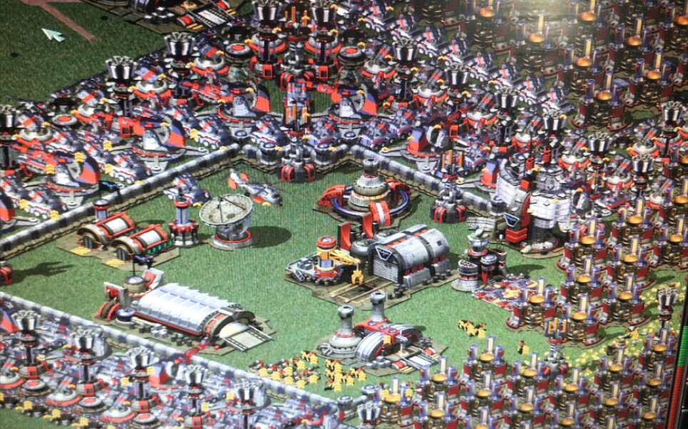 红色警戒建造陆地最强国家2超级武器除外