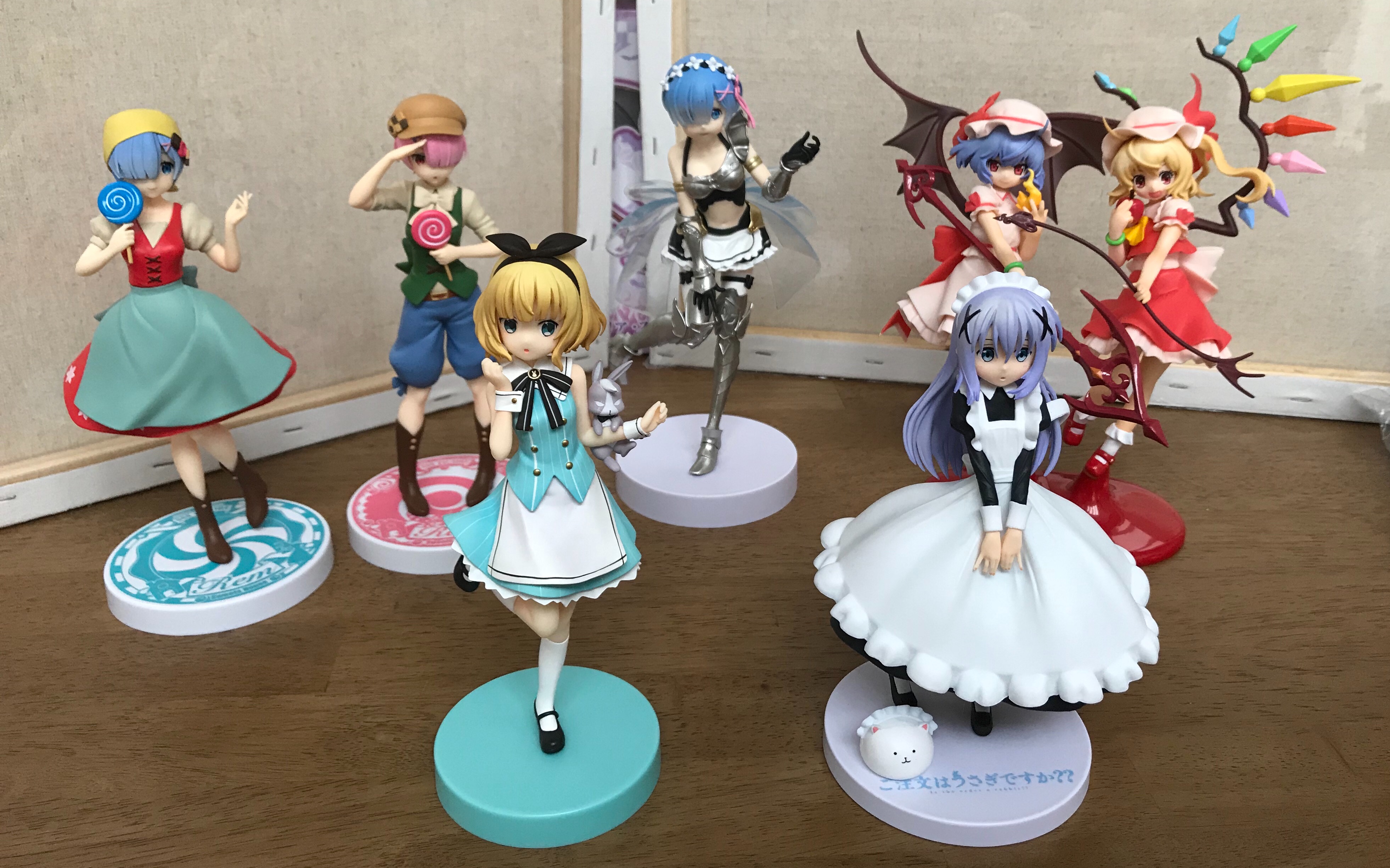 在日本抓娃娃抓到的最新手办开箱记从零开始异世界的蕾姆拉姆注文是