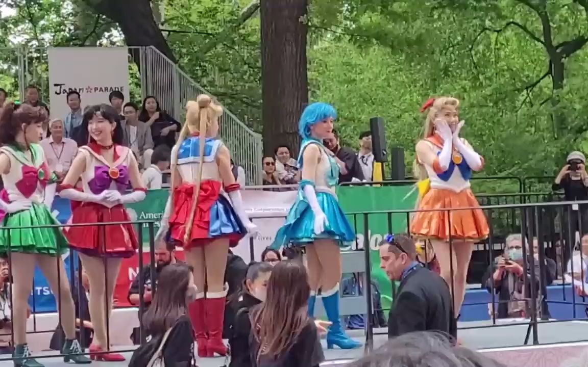 [图]美少女战士 Sailor Moon舞台剧演员 街头活动