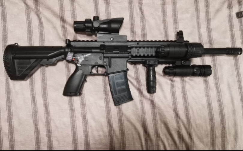 80一把的hk416能被改成什么样子?体验一下玩具枪满配