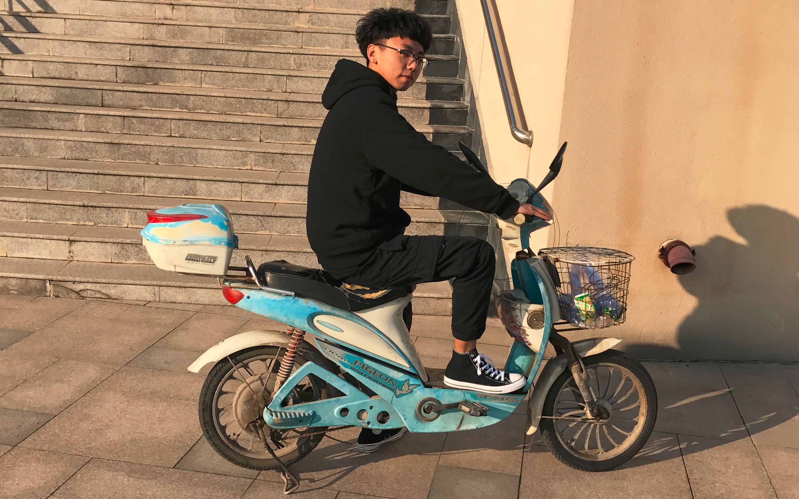 落哥是个社会人