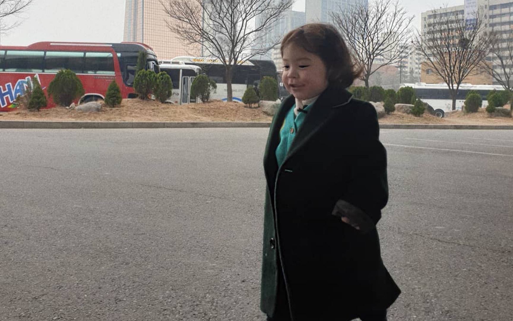 【超人回来了】建厚小可爱妈妈ins 更新