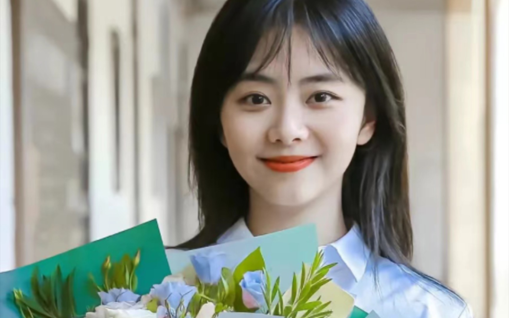 #谭松韵 一个幸福的童年可以治愈一生,一个不幸的童年需要一生去治愈.